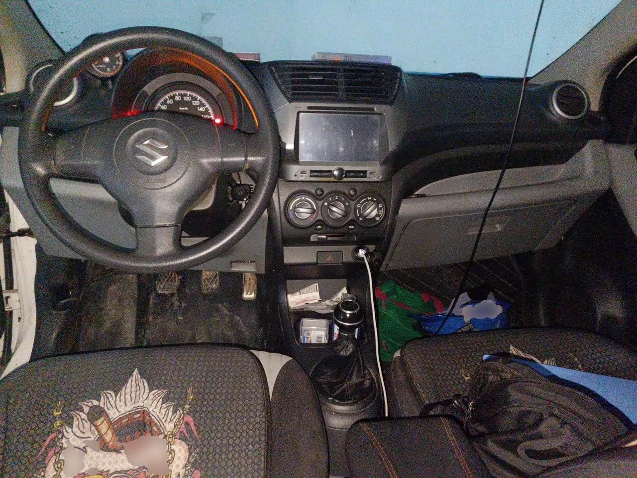 Suzuki Alto 2015 1.0L Manual Limited Edition — миниатюра 9