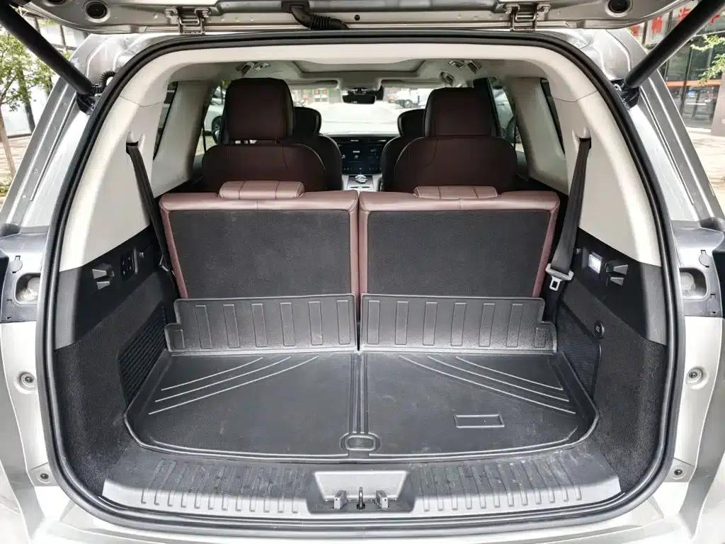 Starlight Moon 2023 400T AWD Star Supreme Edition 6-seater — миниатюра 10