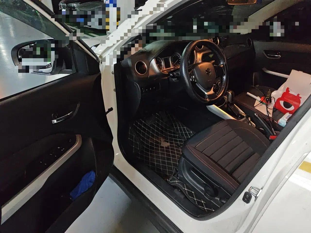 Suzuki Vitara 2016 1.4T Automatic Two-Wheel Drive Elite Model — миниатюра 16