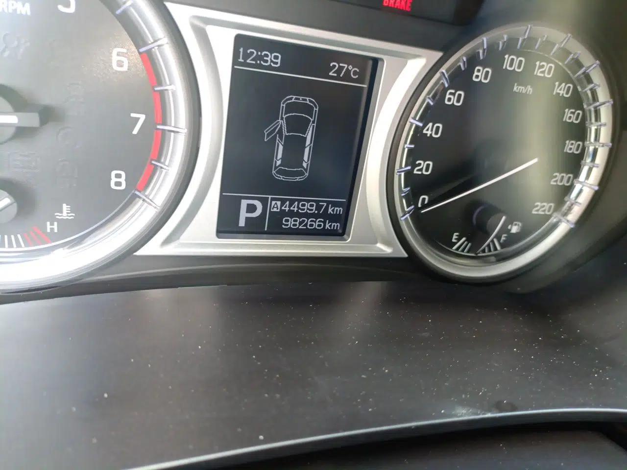 Suzuki Vitara 2016 1.4T Automatic Two-Wheel Drive Elite Model — миниатюра 12