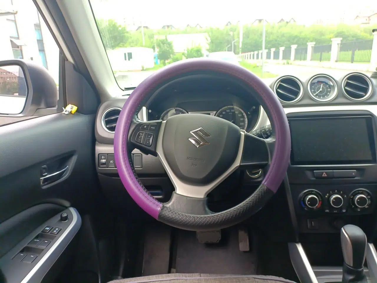 Suzuki Vitara 2016 1.4T Automatic Two-Wheel Drive Elite Model — миниатюра 10