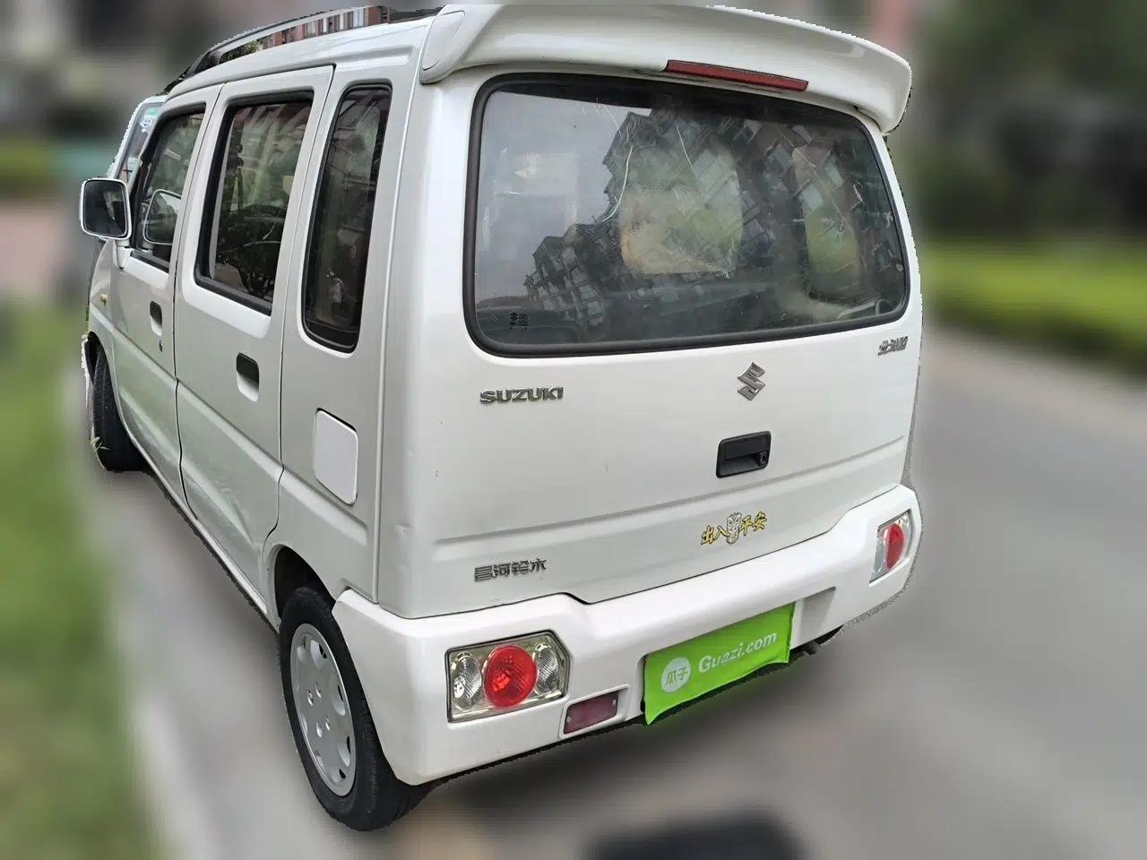 Suzuki Wagon R 2012 Entrepreneur Edition 1.0L Manual - Overdrive Type — миниатюра 4