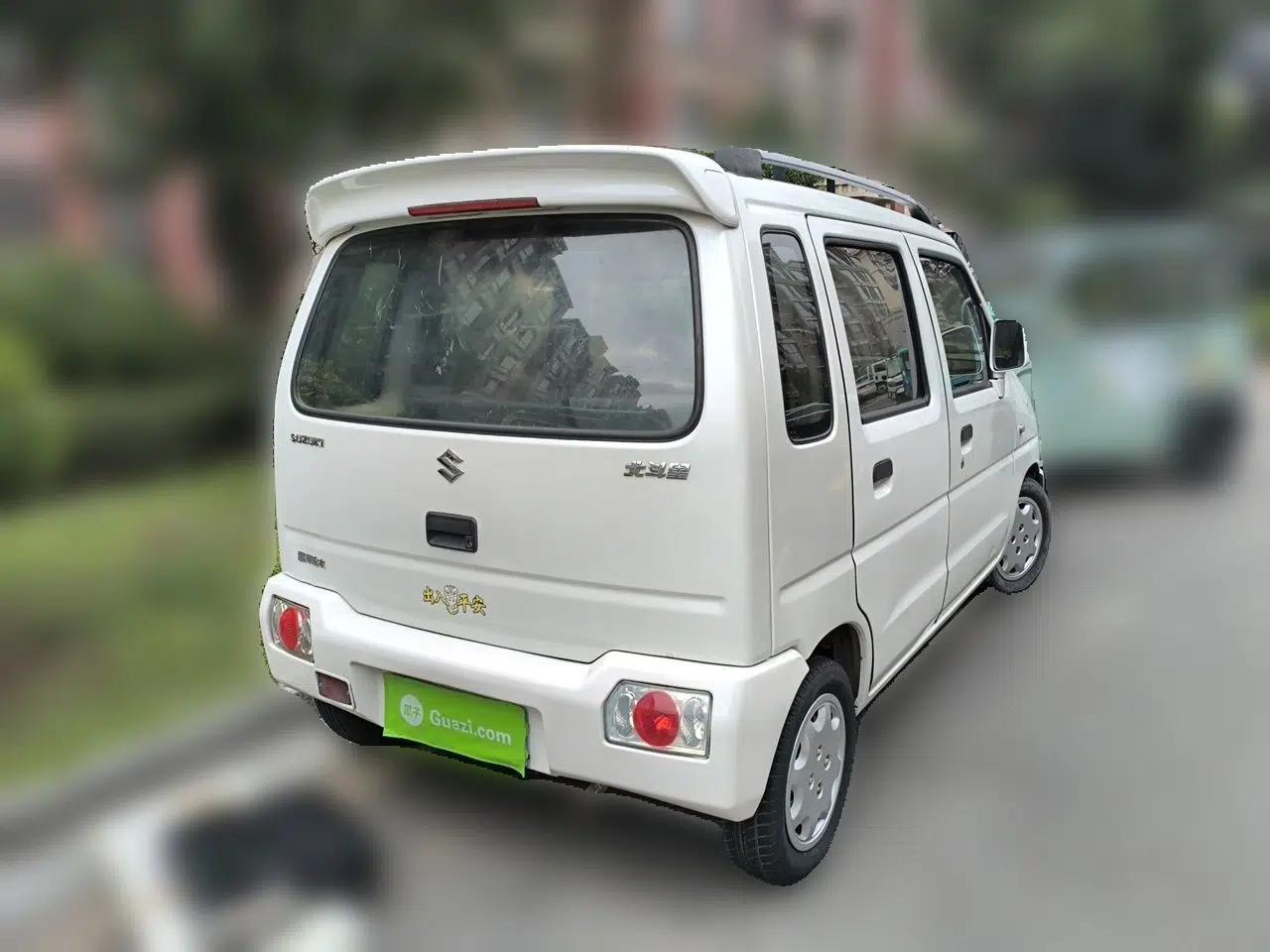 Suzuki Wagon R 2012 Entrepreneur Edition 1.0L Manual - Overdrive Type — миниатюра 6