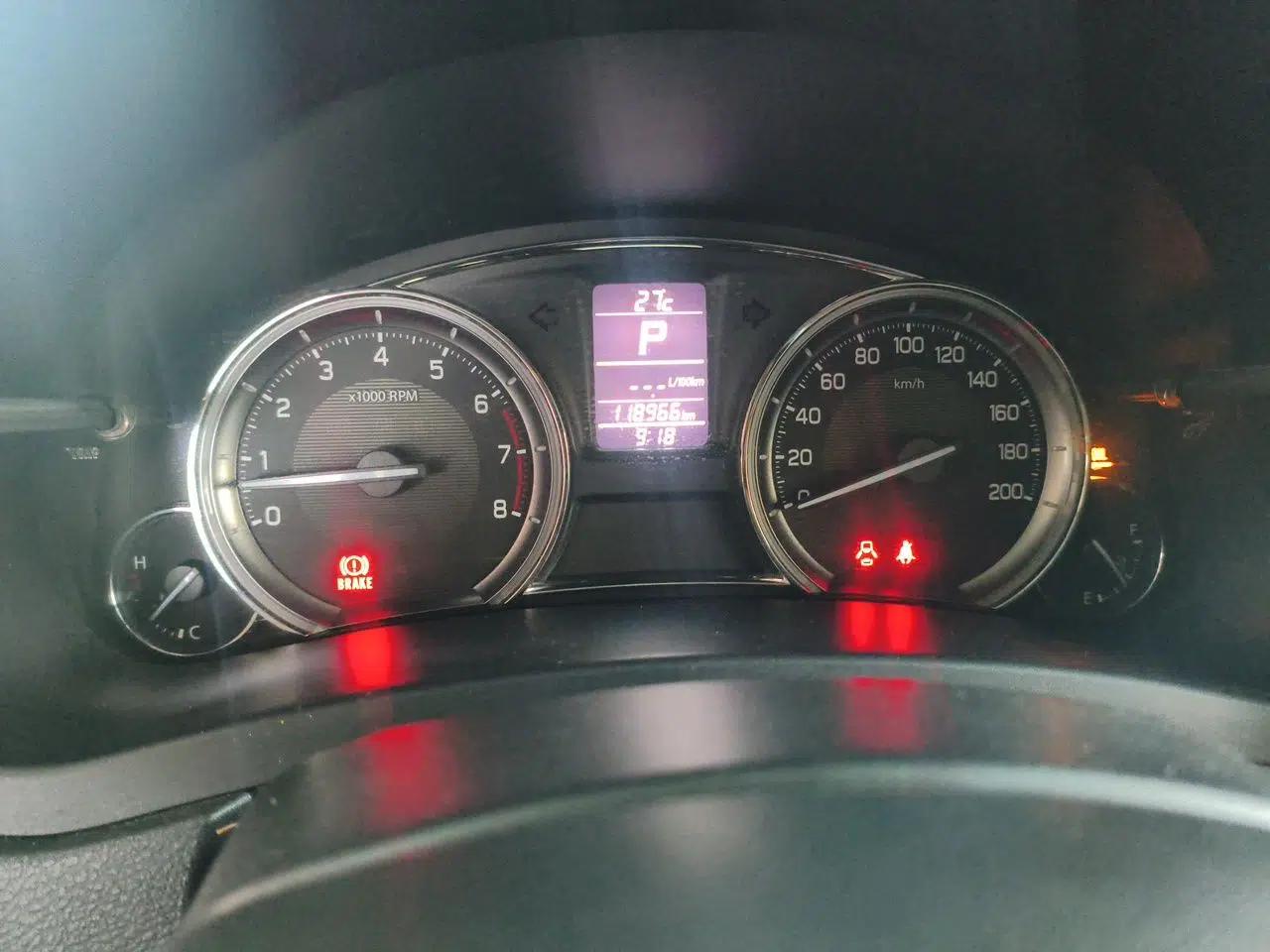 Suzuki Alivio 2015 1.6L Automatic Enjoyment Model — миниатюра 11