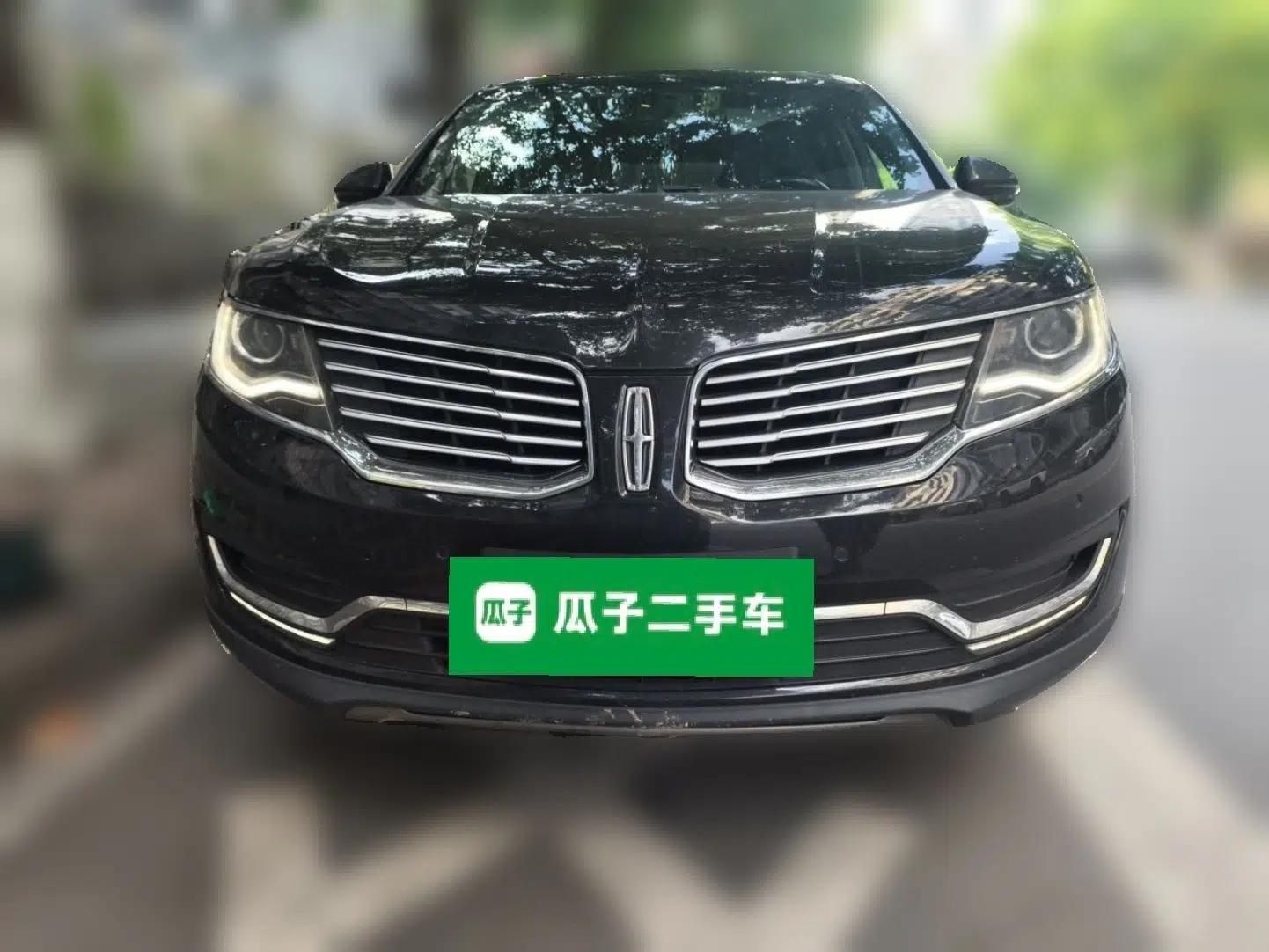 Lincoln MKX 2018 2.0T Two-Wheel Drive Deluxe Edition — миниатюра 2