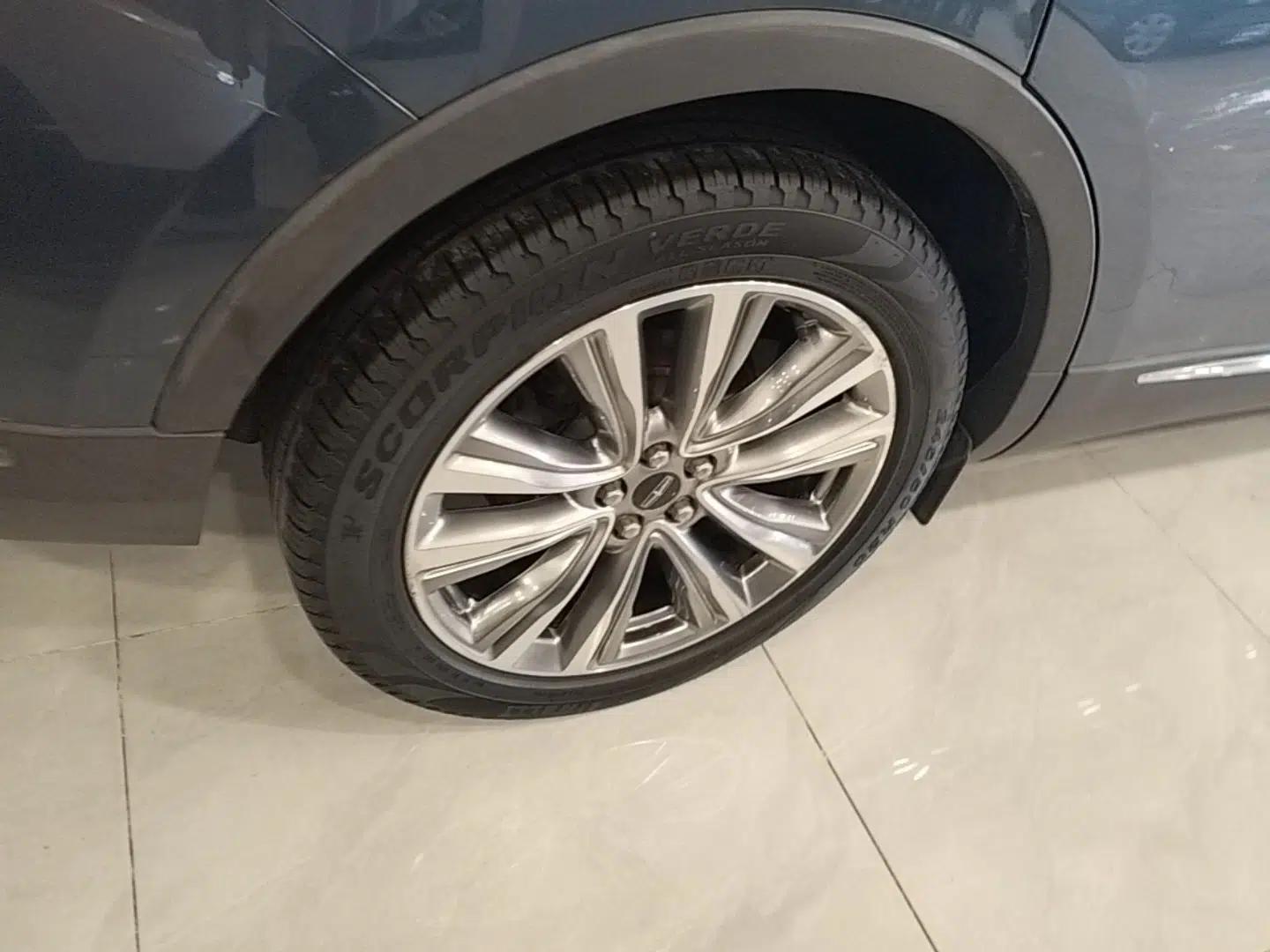 Lincoln MKX 2018 2.7T Four-Wheel Drive Prestige Edition — миниатюра 16