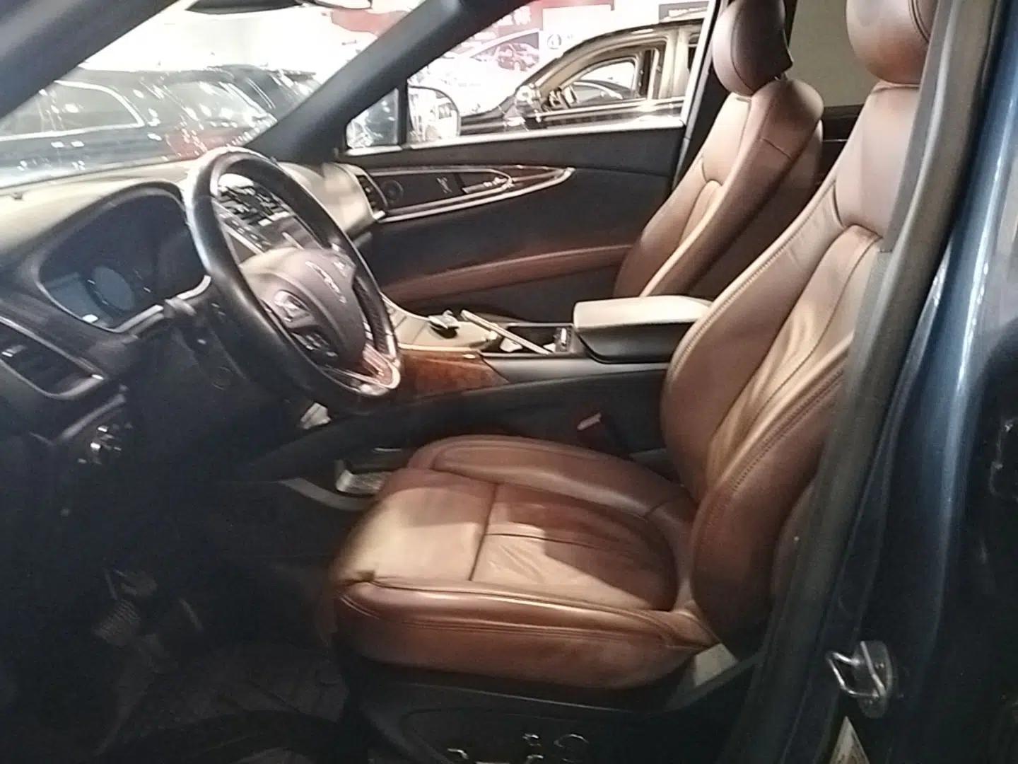 Lincoln MKX 2018 2.7T Four-Wheel Drive Prestige Edition — миниатюра 22