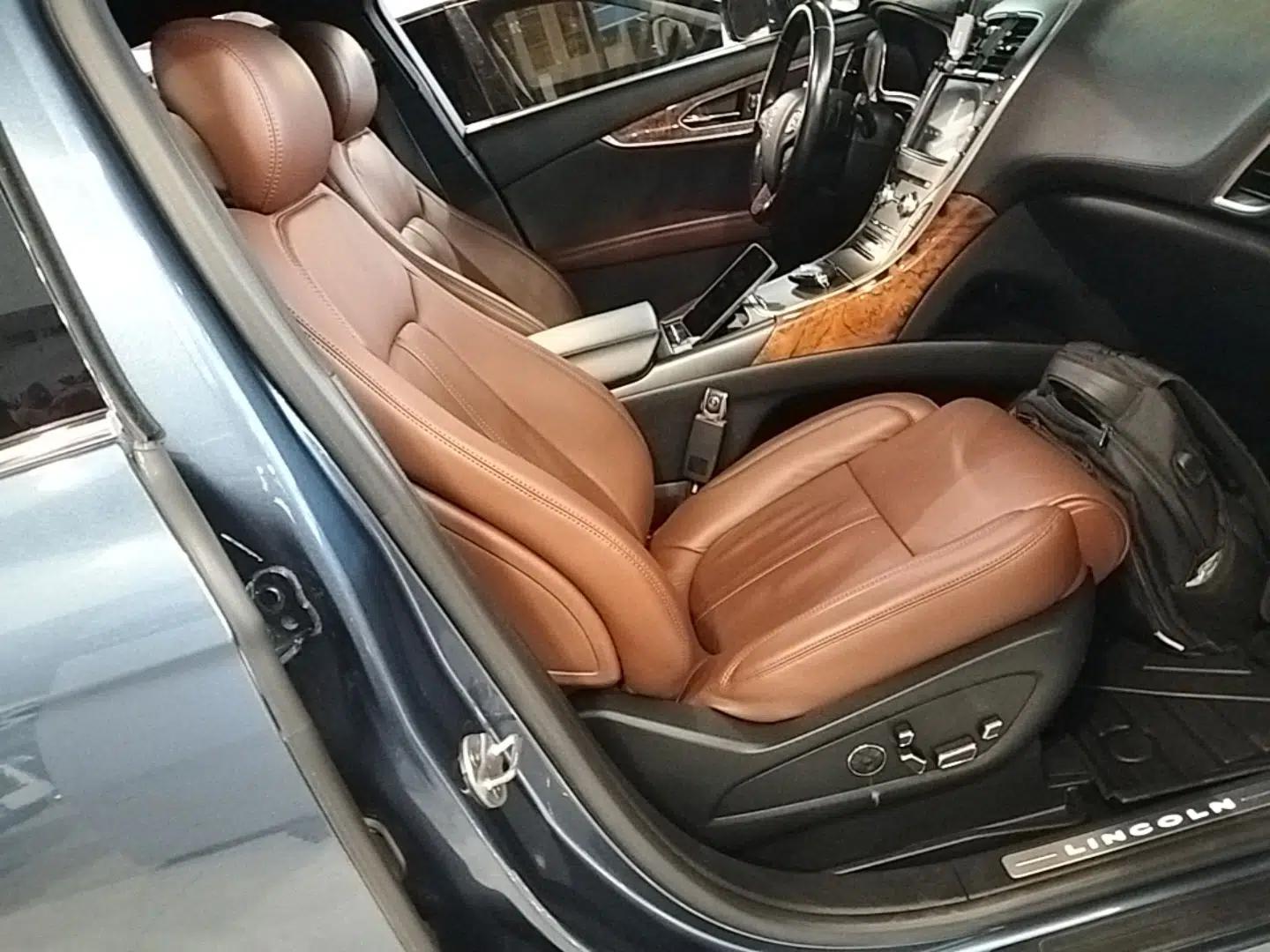 Lincoln MKX 2018 2.7T Four-Wheel Drive Prestige Edition — миниатюра 24
