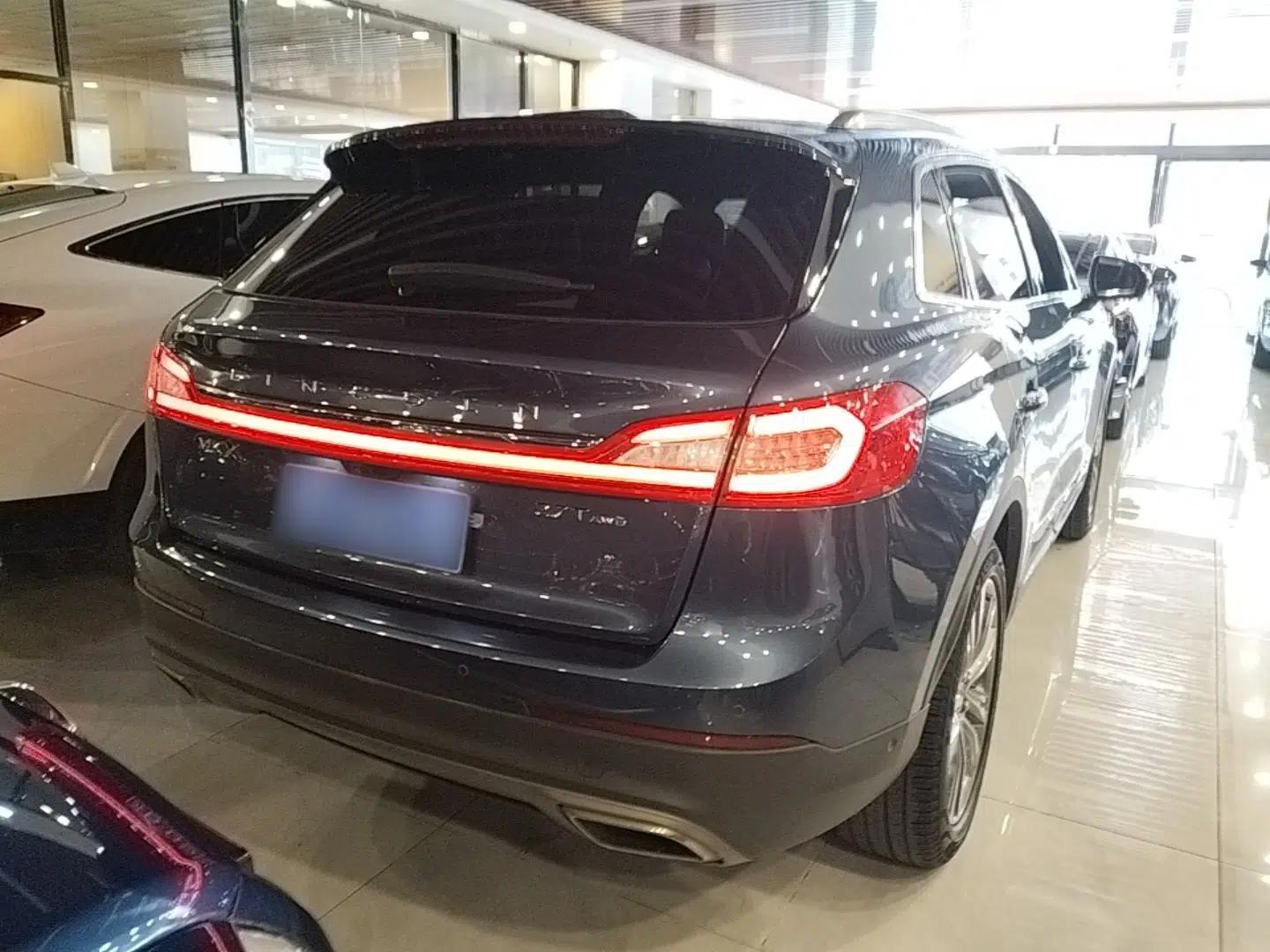 Lincoln MKX 2018 2.7T Four-Wheel Drive Prestige Edition — миниатюра 6