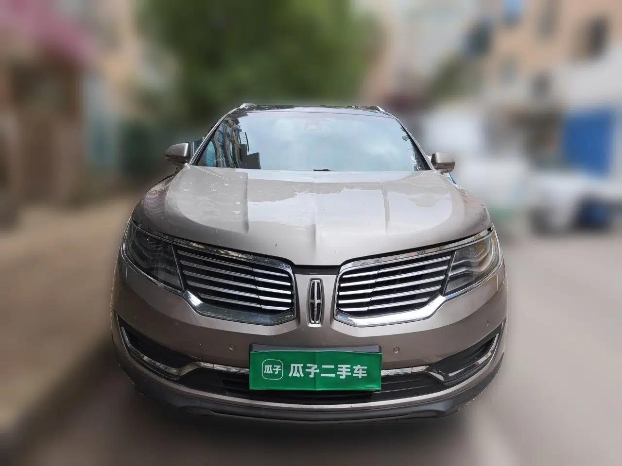 Lincoln MKX 2017 2.7T Four-Wheel Drive Prestige Edition — миниатюра 2