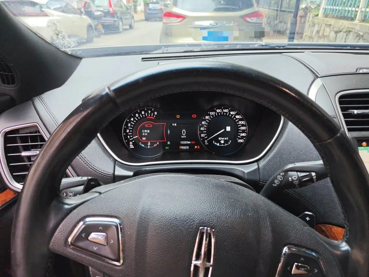Lincoln MKX 2017 2.7T Four-Wheel Drive Prestige Edition — миниатюра 11
