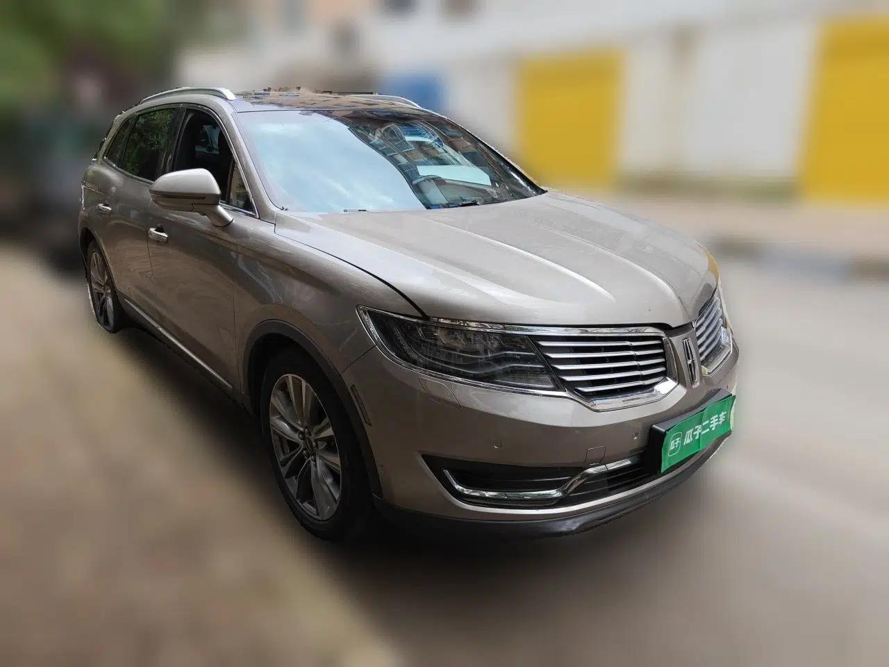 Lincoln MKX 2017 2.7T Four-Wheel Drive Prestige Edition — миниатюра 3