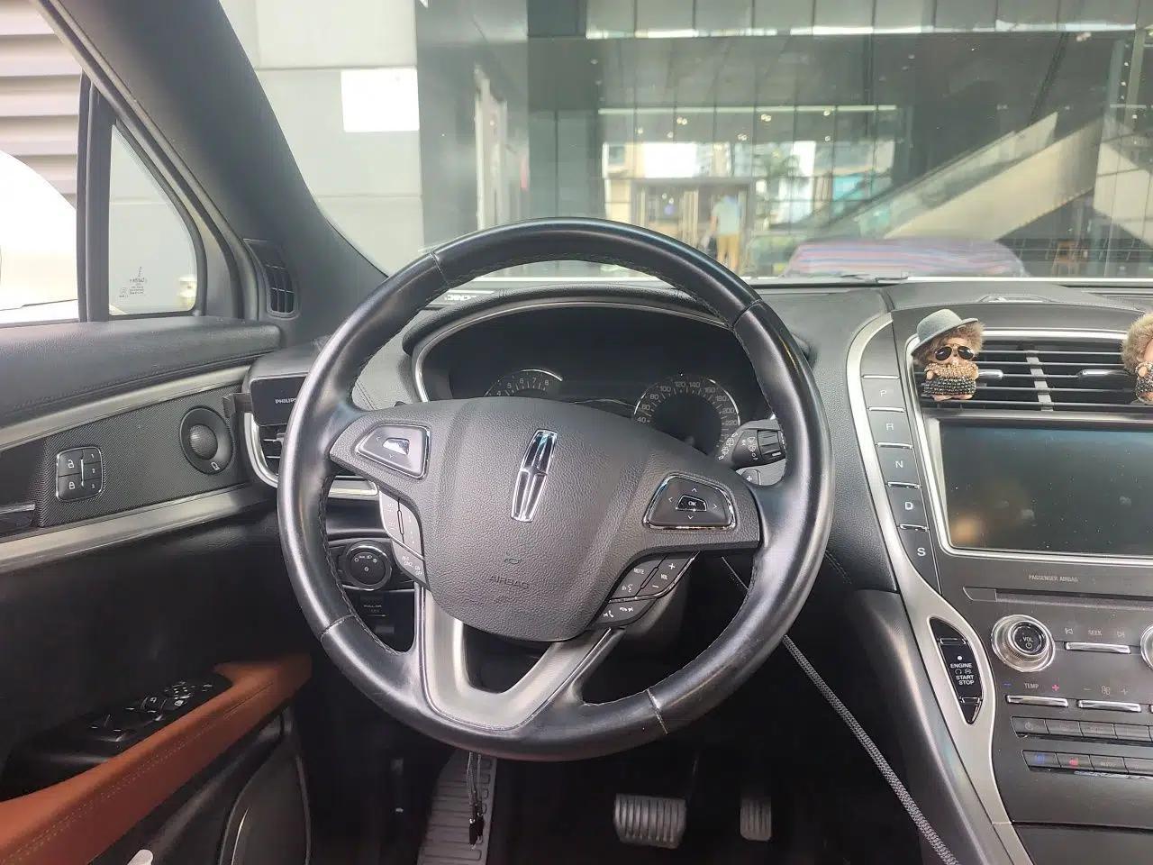 Lincoln MKX 2015 2.0T Four-Wheel Drive Luxury Edition — миниатюра 10