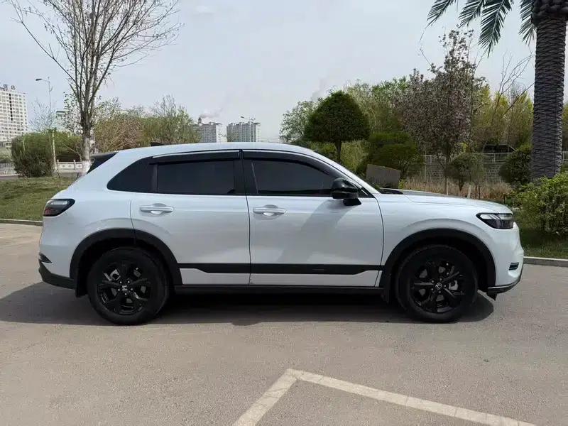 Honda HR-V 2023 2.0L e:HEV Dynamic Edition — миниатюра 5