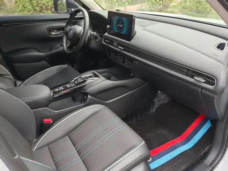 Honda HR-V 2023 2.0L e:HEV Dynamic Edition — миниатюра 6