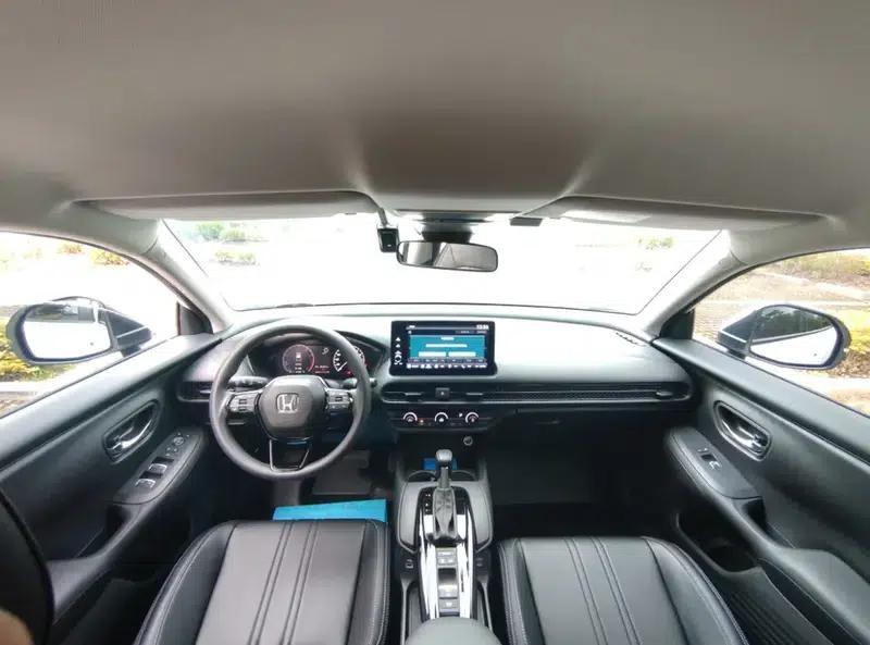 Honda HR-V 2023 240TURBO CVT Sporty Edition — миниатюра 7