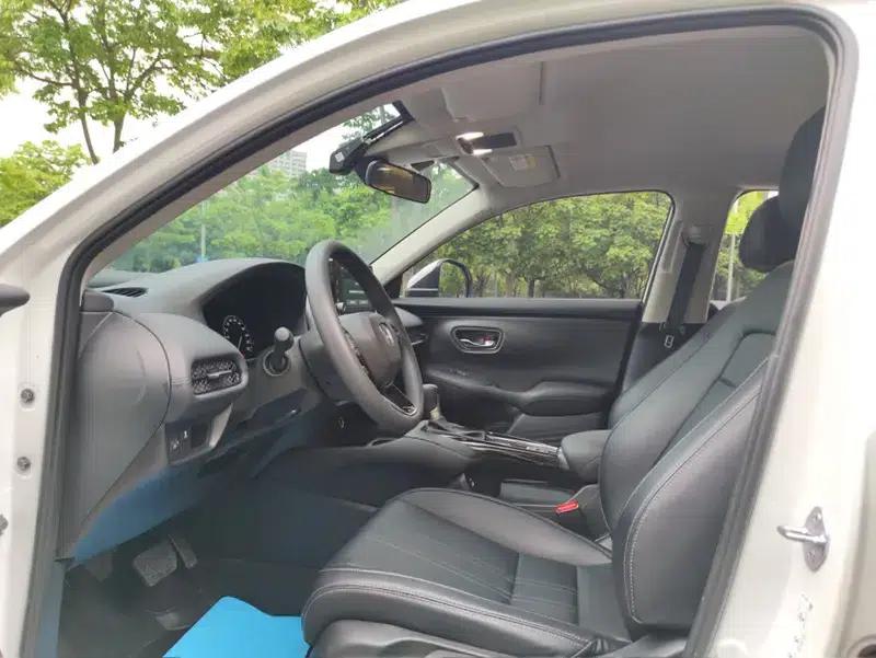 Honda HR-V 2023 240TURBO CVT Sporty Edition — миниатюра 8