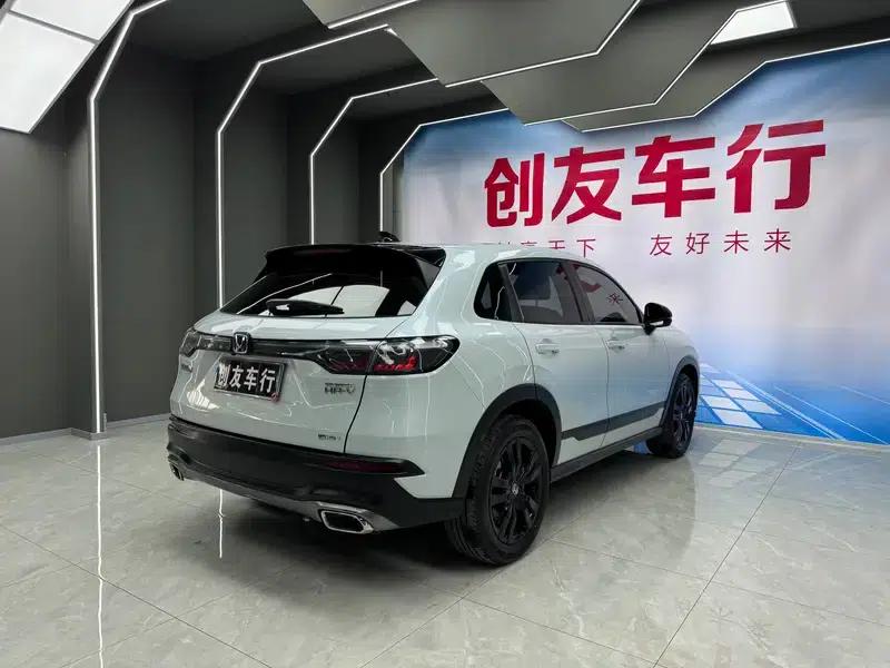 Honda HR-V 2023 2.0L e:HEV Dynamic Edition — миниатюра 6