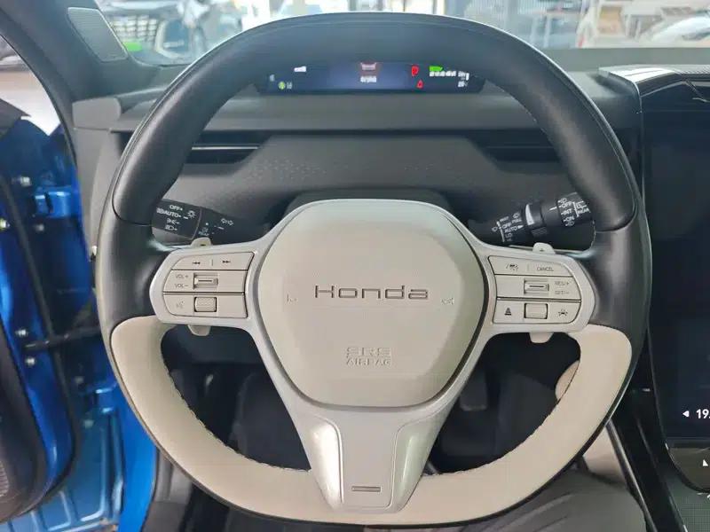 Dongfeng Honda S7 2025 620km Navigator Edition — миниатюра 12