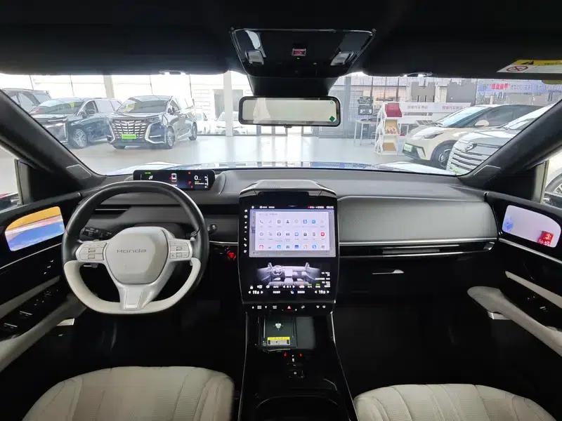 Dongfeng Honda S7 2025 620km Navigator Edition — миниатюра 10