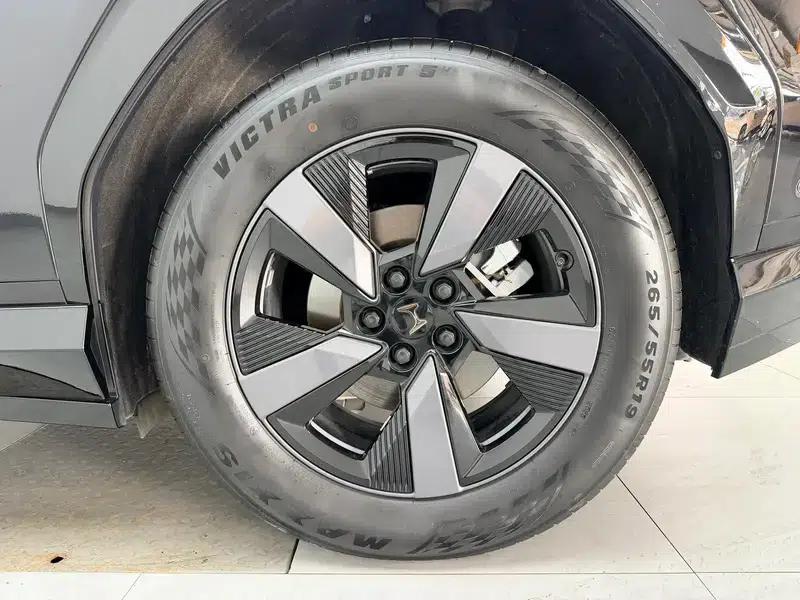 GAC Honda P7 2025 Rear-Wheel Drive Long Range Pro — миниатюра 9