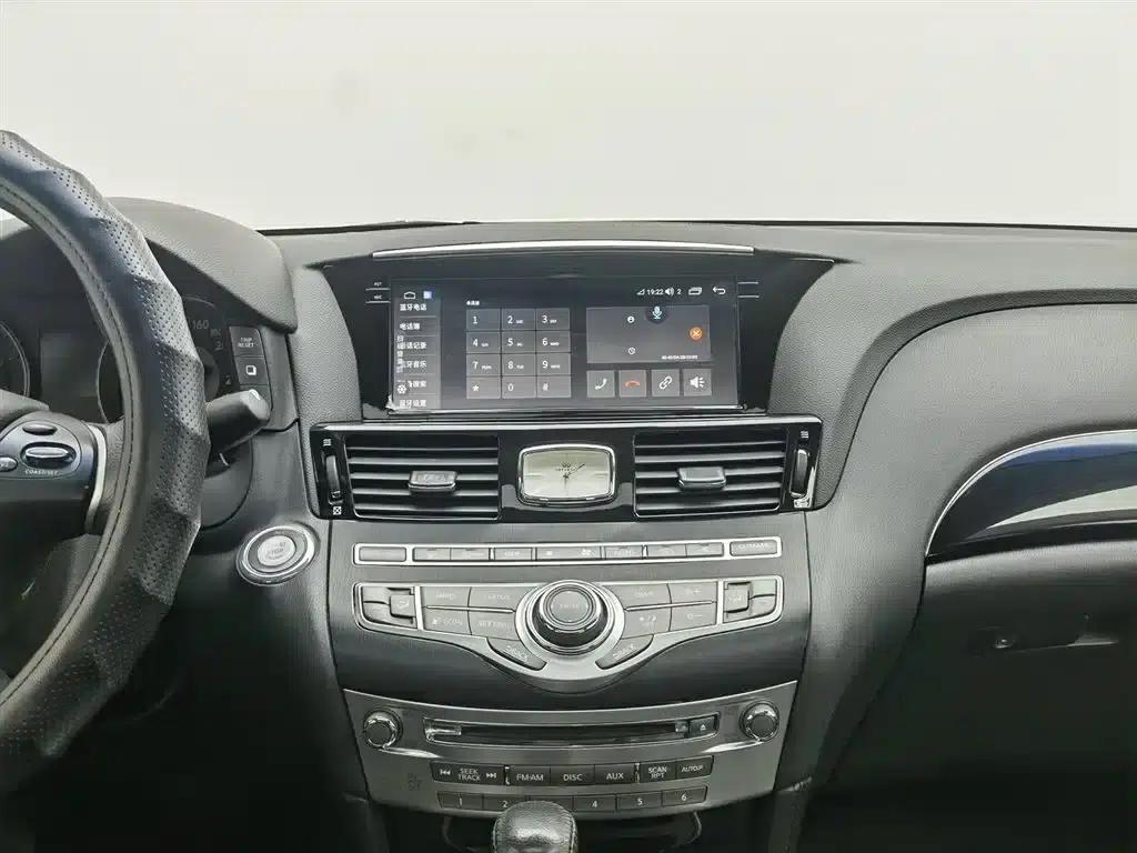 Infiniti Q70 2017 Q70L 2.5L Elite Edition — миниатюра 12