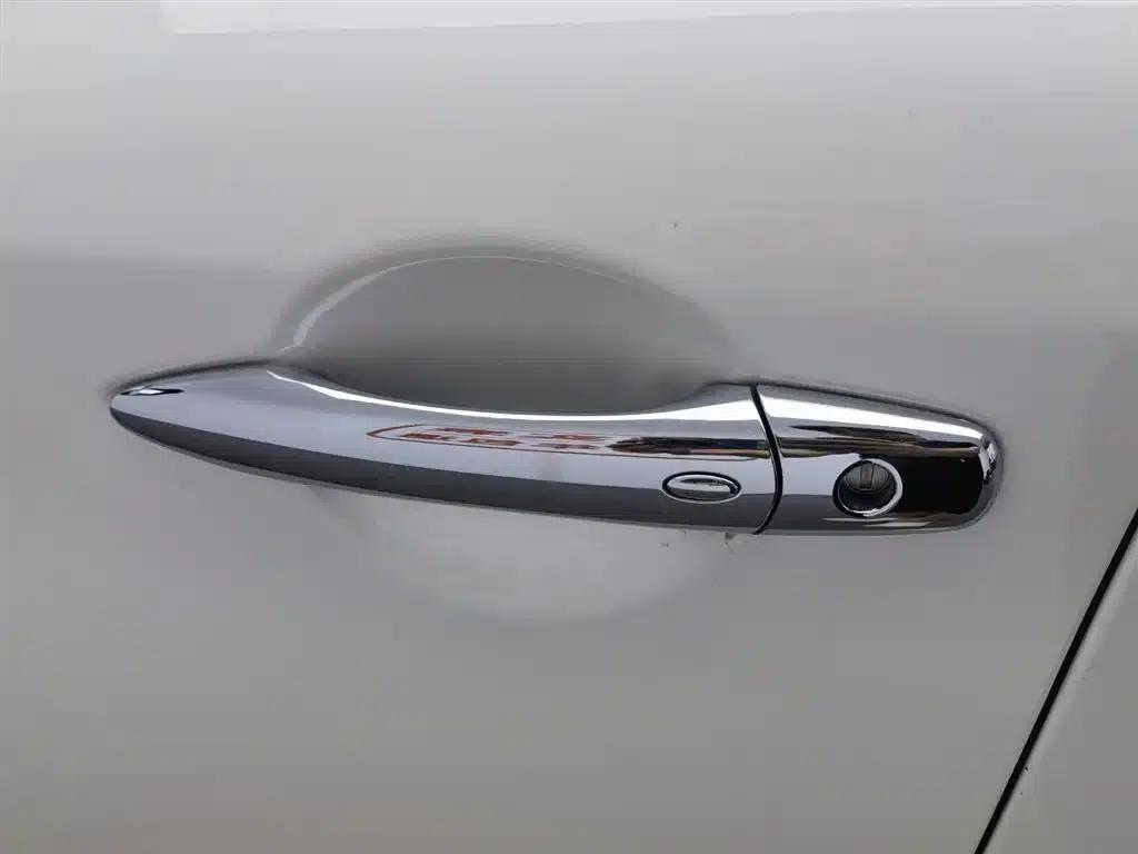 Infiniti Q70 2017 Q70L 2.5L Elite Edition — миниатюра 18