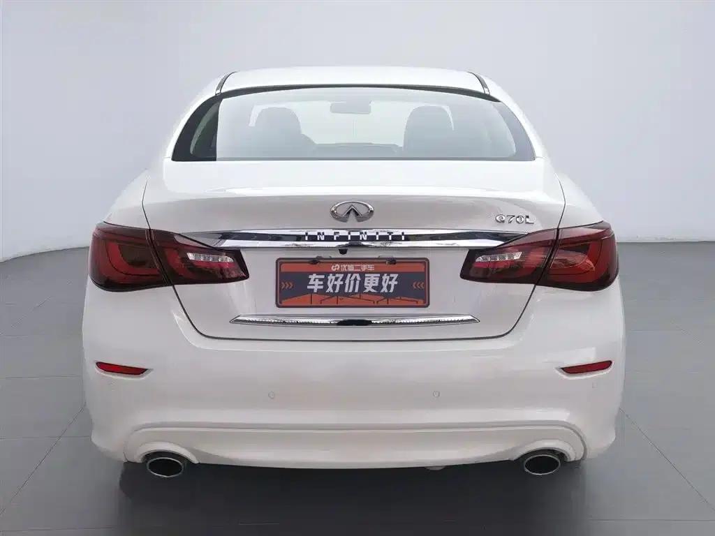 Infiniti Q70 2017 Q70L 2.5L Elite Edition — миниатюра 4