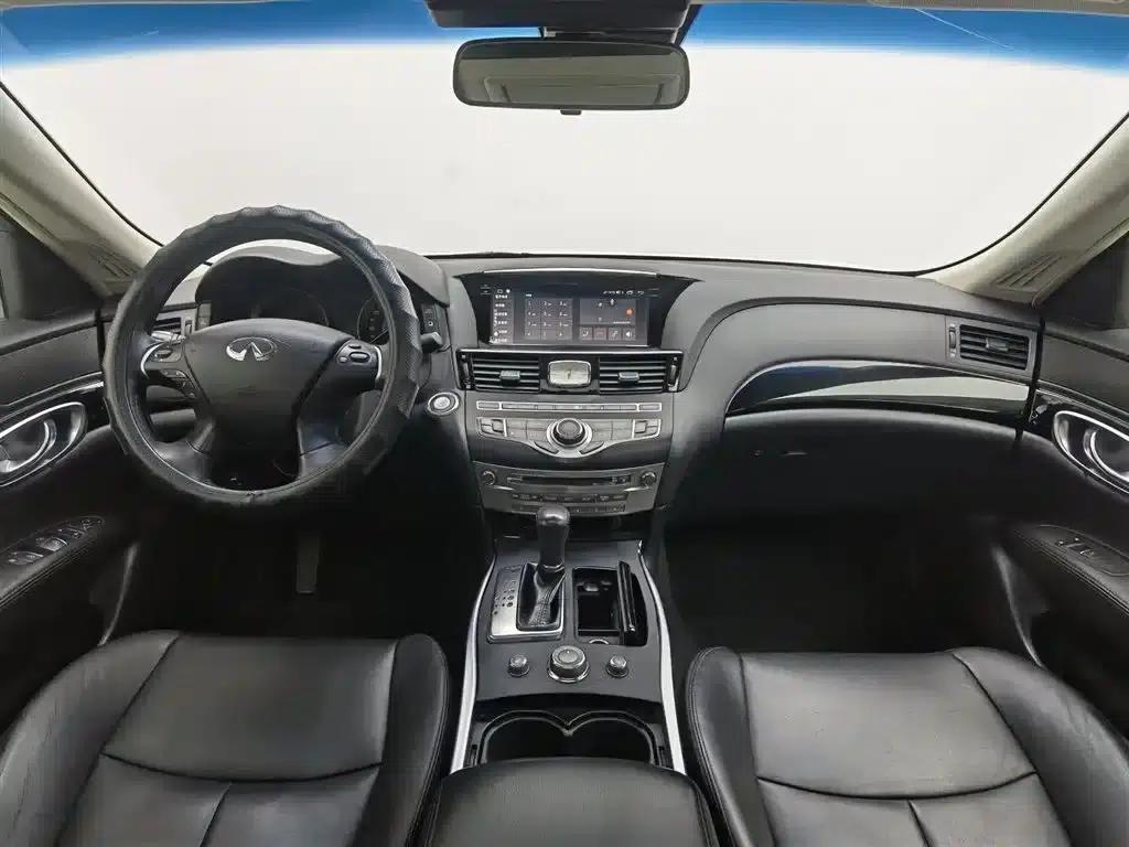 Infiniti Q70 2017 Q70L 2.5L Elite Edition — миниатюра 5