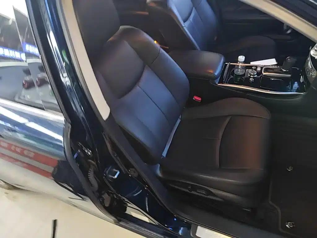 Infiniti Q70 2015 Q70L 2.5L Elite Edition — миниатюра 25