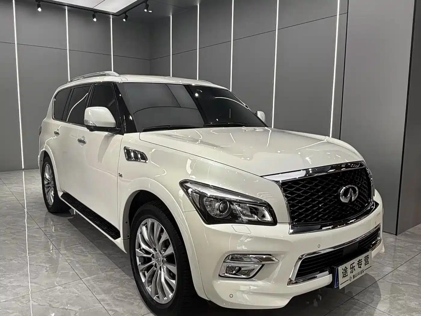 Infiniti QX80 2016 5.6L 4WD — миниатюра 3
