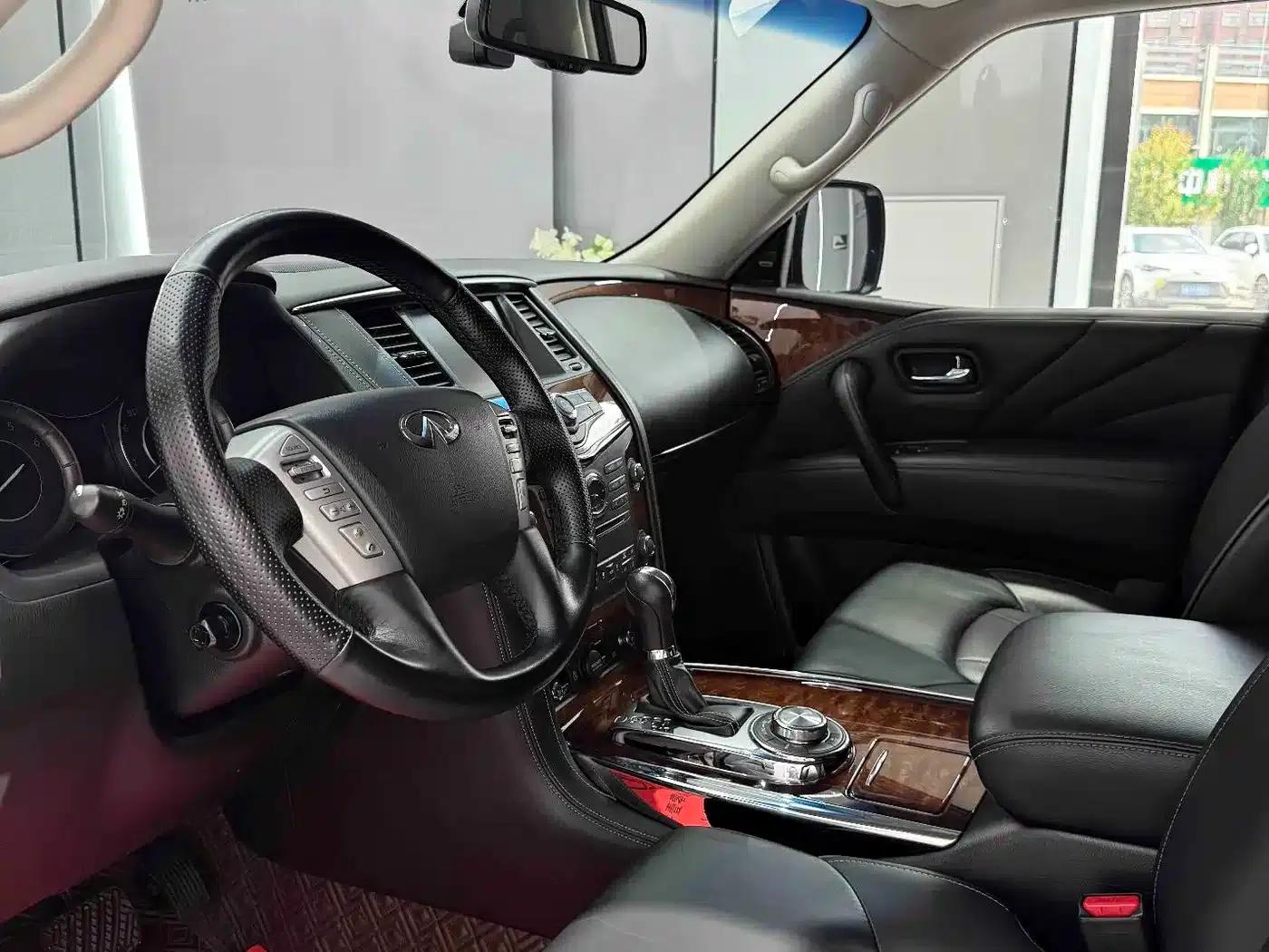 Infiniti QX80 2016 5.6L 4WD — миниатюра 6