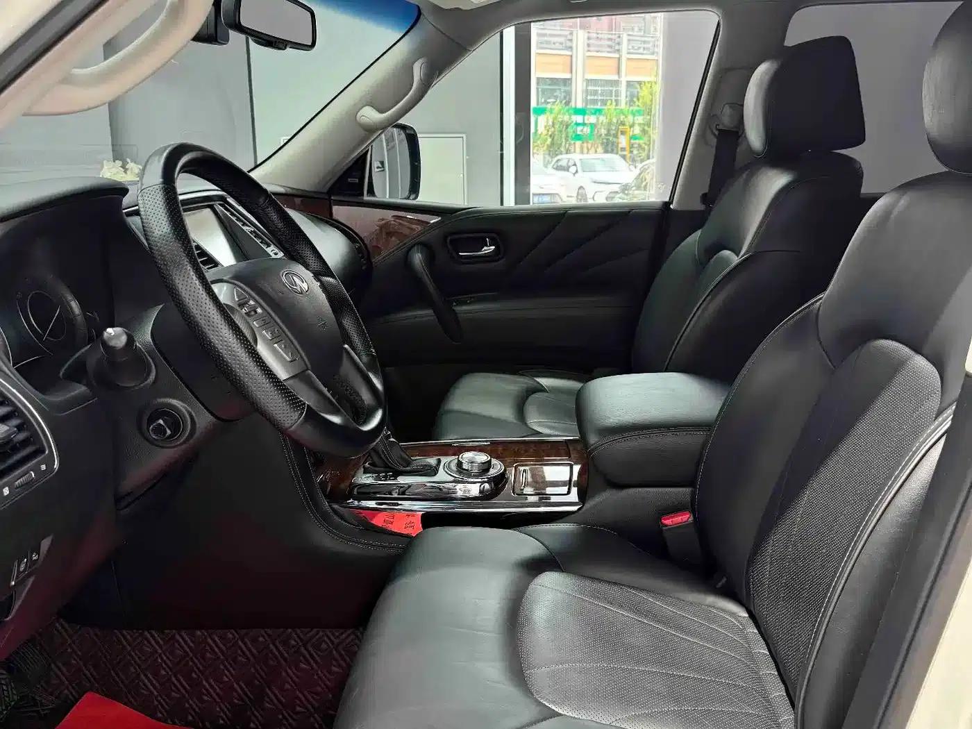 Infiniti QX80 2016 5.6L 4WD — миниатюра 7