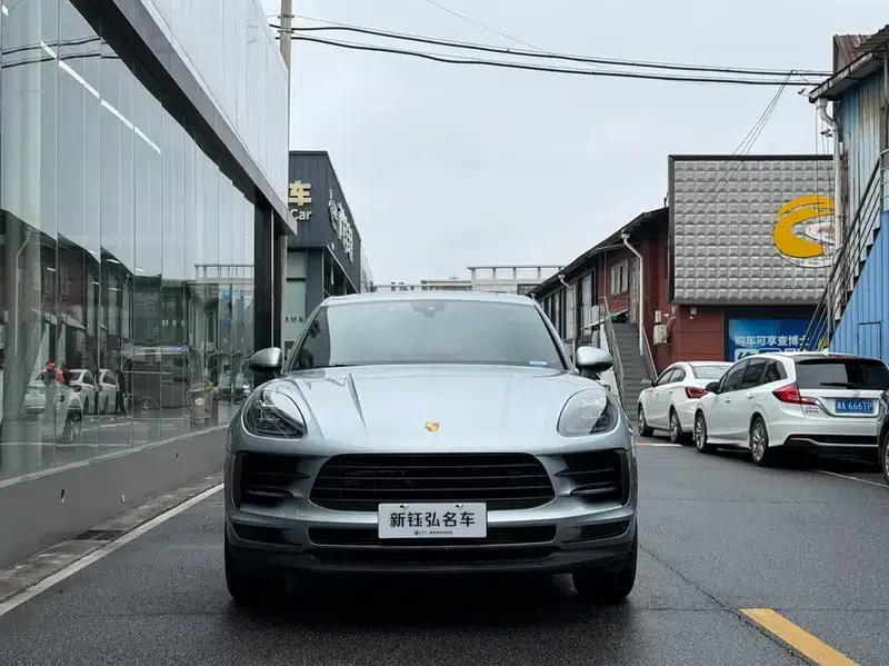 2018 Macan 2.0T — миниатюра 2