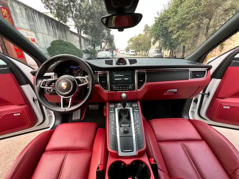 2017 Macan 2.0T — миниатюра 10