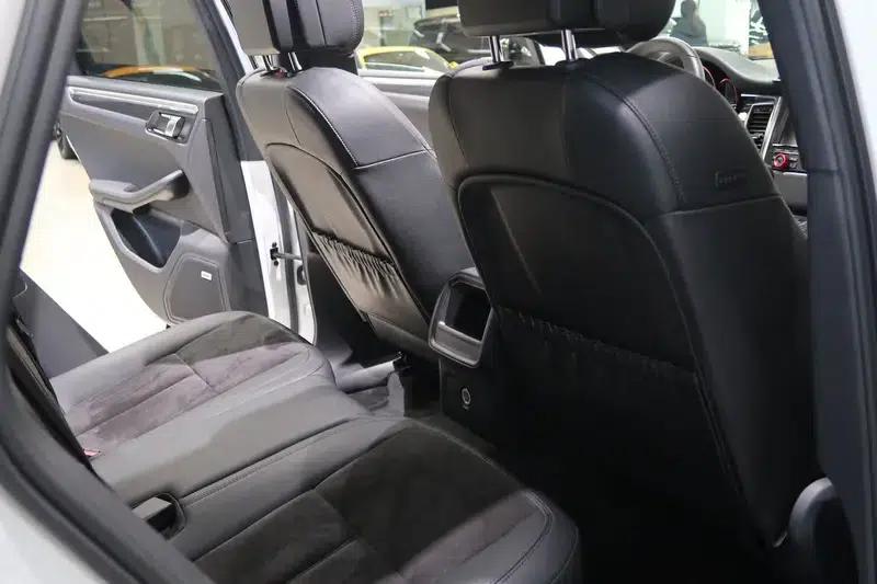 2014 Macan 2.0T — миниатюра 17