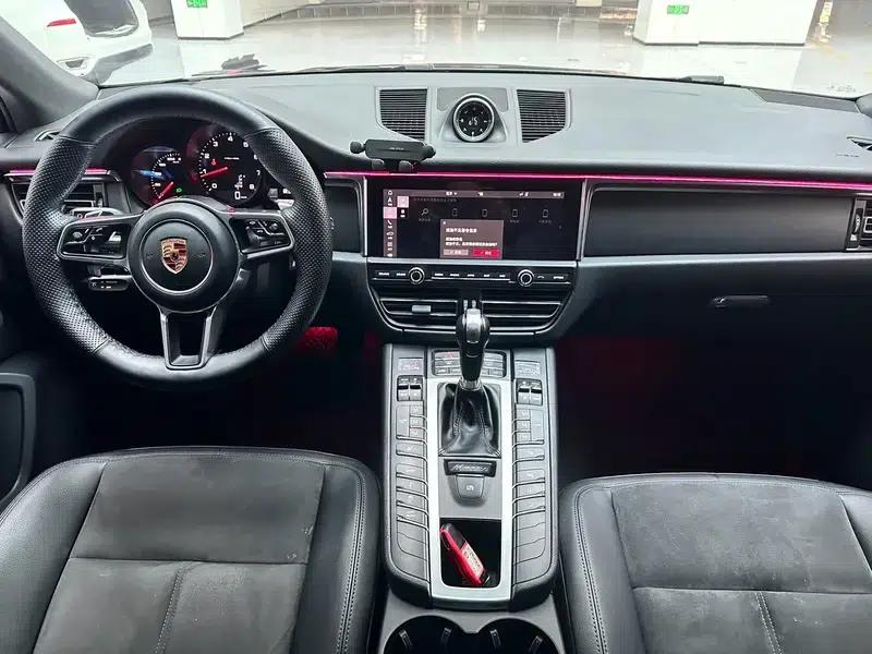 2018 Macan 2.0T — миниатюра 14