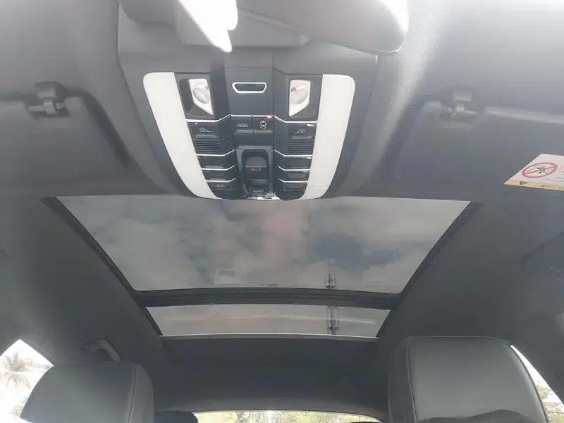 2018 Macan 2.0T — миниатюра 17