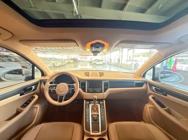 2014 Macan 2.0T — миниатюра 7