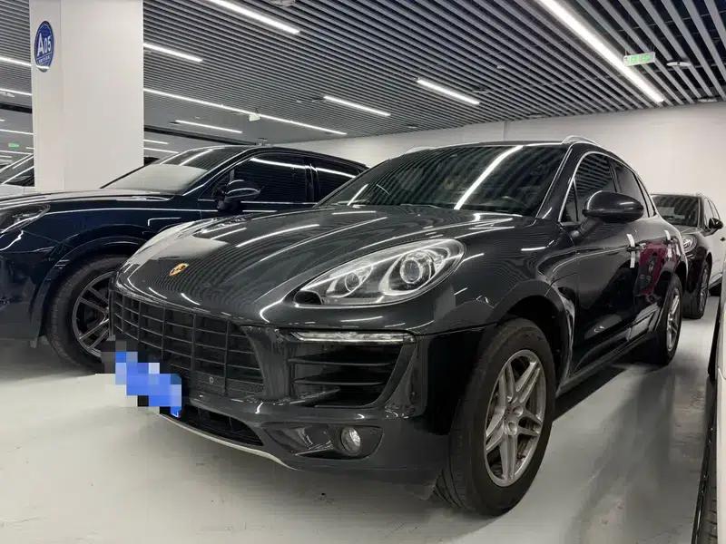 2017 Macan 2.0T — миниатюра 1