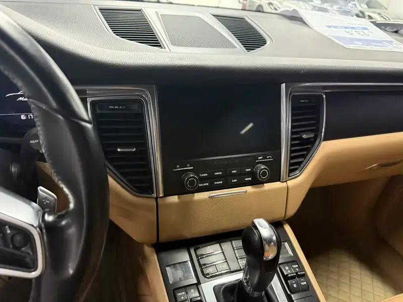 2017 Macan 2.0T — миниатюра 12