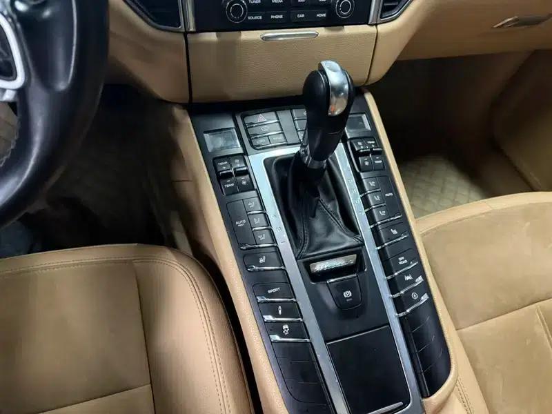 2017 Macan 2.0T — миниатюра 16