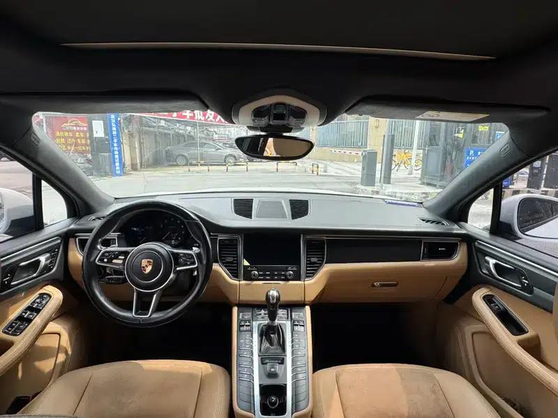 2017 Macan 2.0T — миниатюра 12