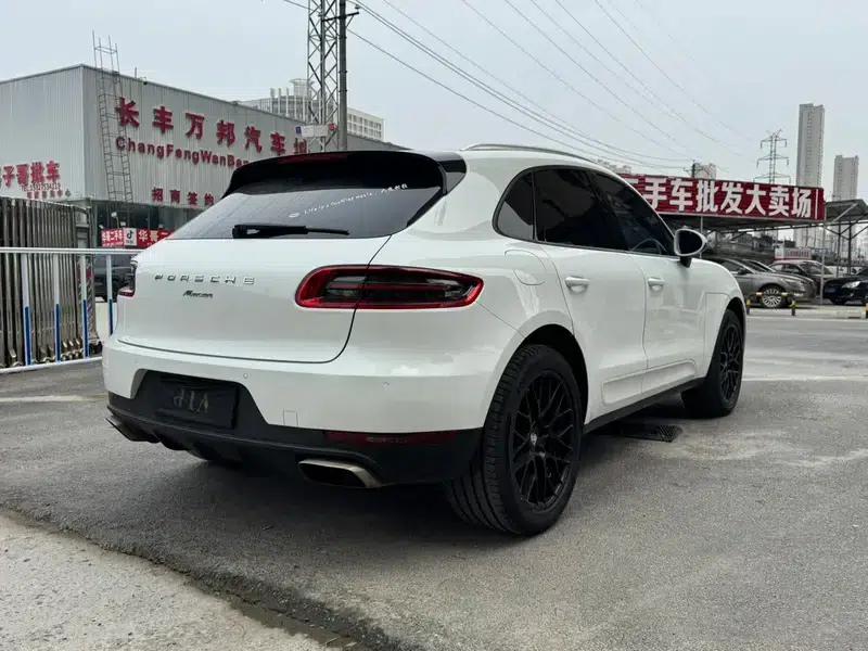 2017 Macan 2.0T — миниатюра 6