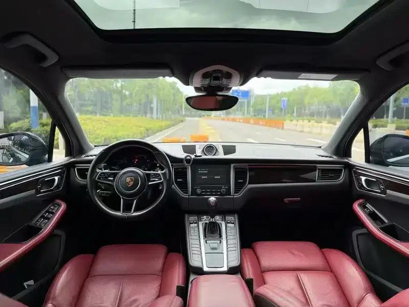 2017 Macan 2.0T — миниатюра 6