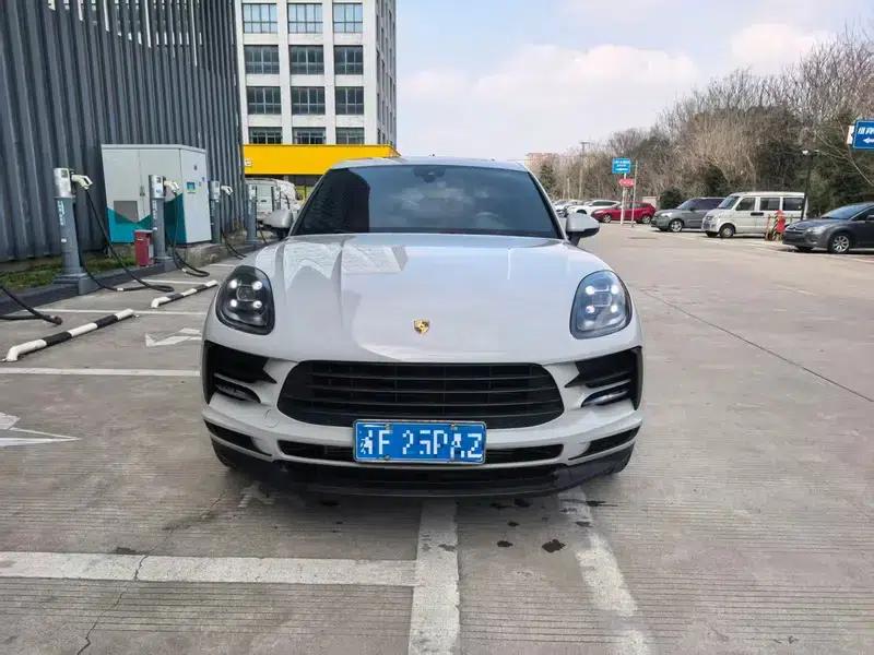 2021 Macan 2.0T — миниатюра 2