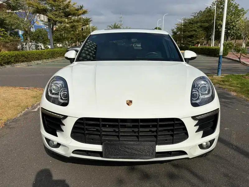 2014 Macan 2.0T — миниатюра 2