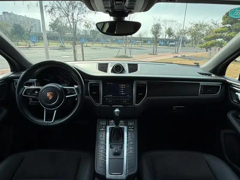 2014 Macan 2.0T — миниатюра 6
