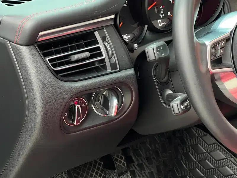 2020 Macan GTS 2.9T — миниатюра 17