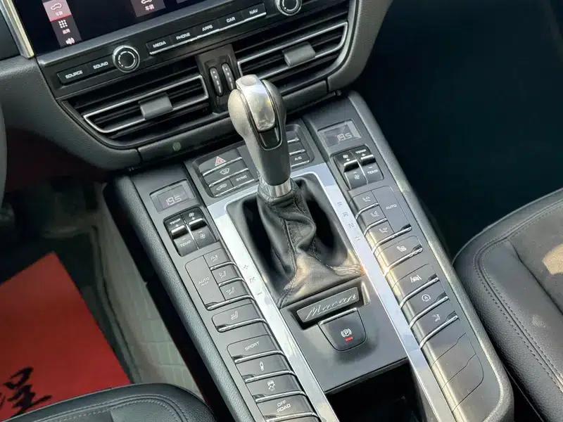 2018 Macan 2.0T — миниатюра 16